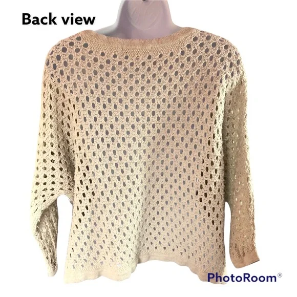 Cabi women light gray knit crochet top, long sleeve, see thru, round neck Sz S - Picture 4 of 10